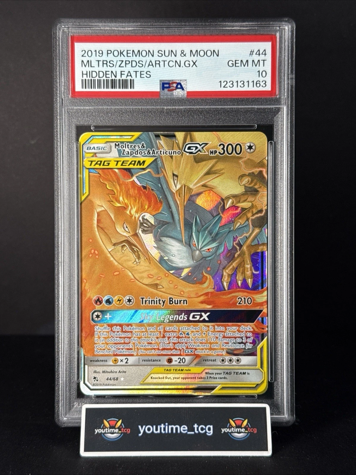 2019 Pokemon Sun & Moon Hidden Fates Moltres Zapdos & Articuno GX #44 PSA 10